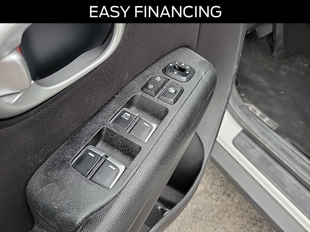 Used 2017 Kia Soul FWD image 20