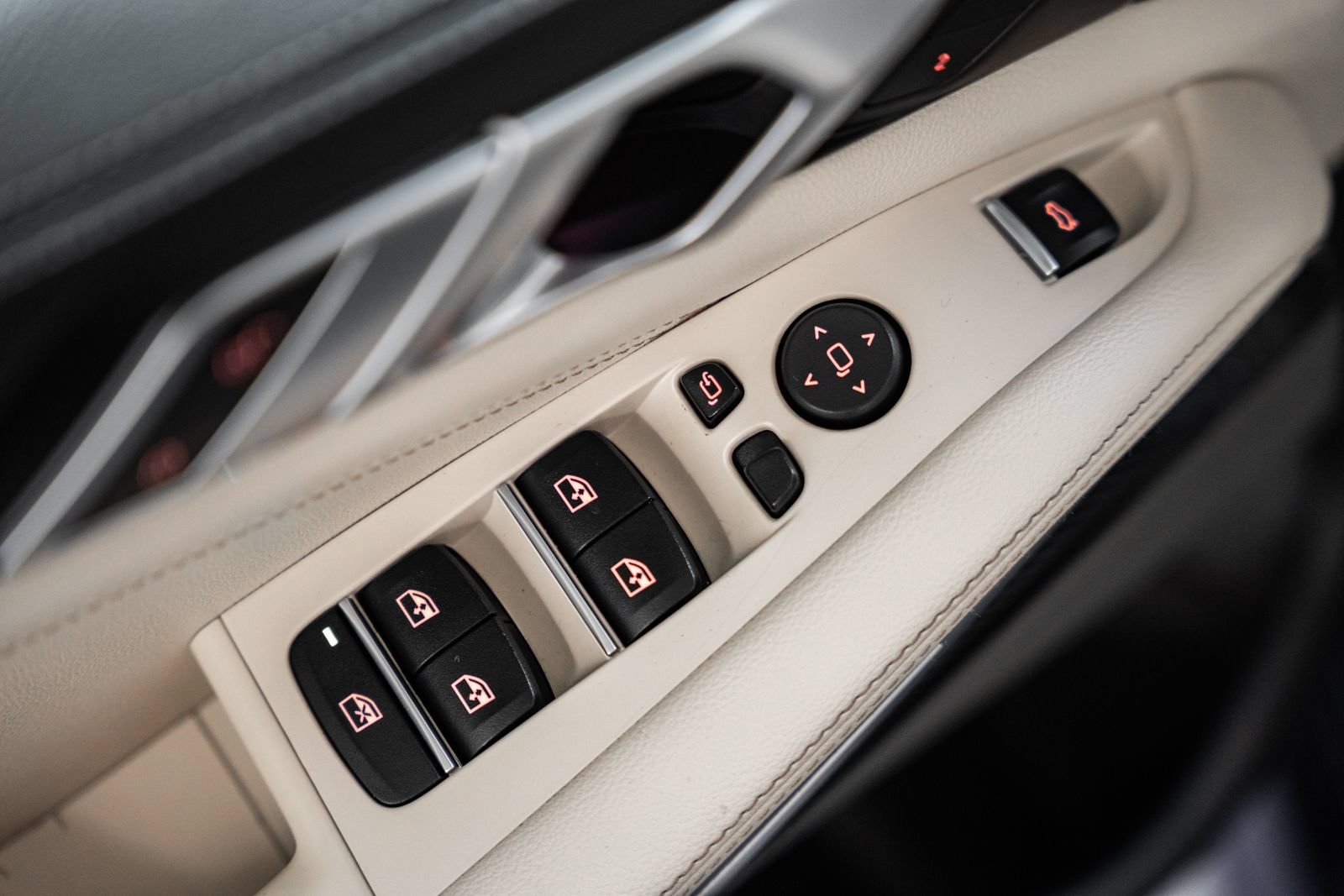 Used 2022 BMW X5 M50i w/ Premium Package AWD/4WD image 44