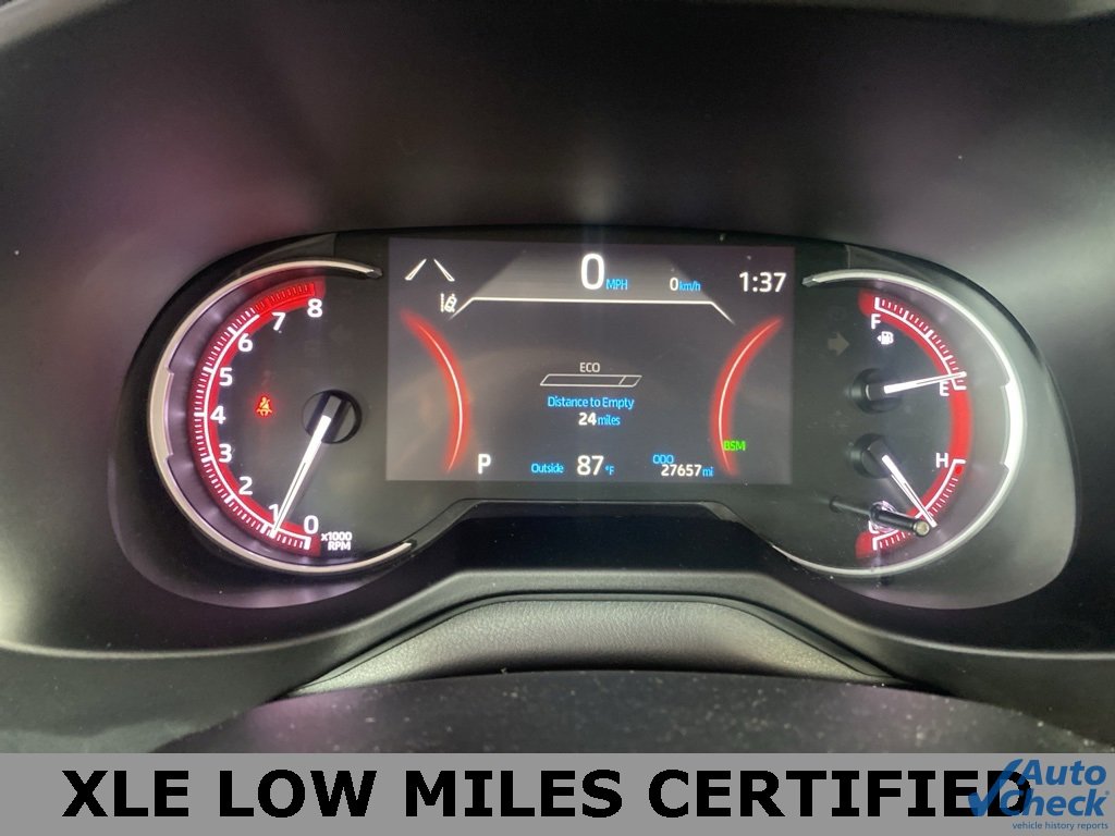Used 2024 Toyota RAV4 XLE image 30