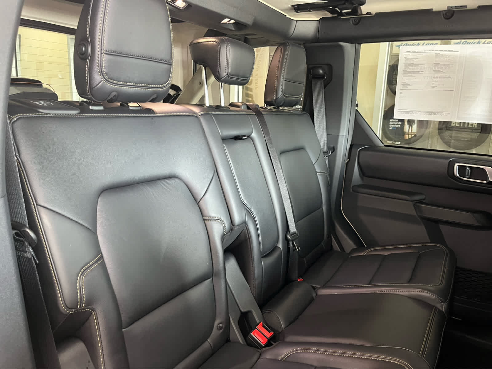 Certified 2025 Ford Bronco Badlands AWD/4WD image 37