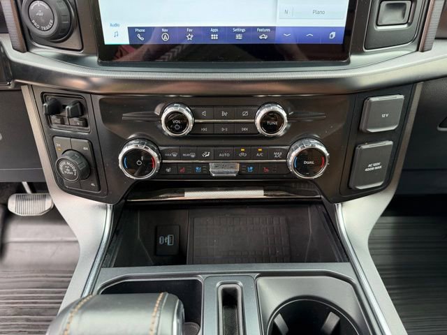 Certified 2022 Ford F150 Platinum w/ Equipment Group 701A High image 18