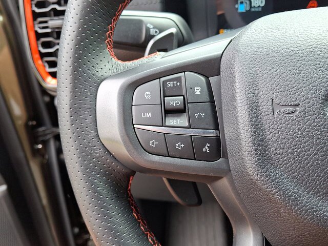 Certified 2025 Ford Ranger Raptor AWD/4WD image 9