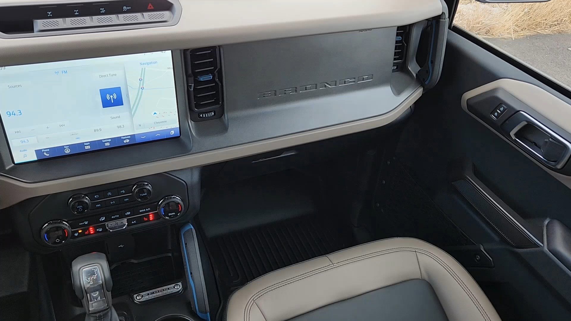 Certified 2024 Ford Bronco Wildtrak image 7