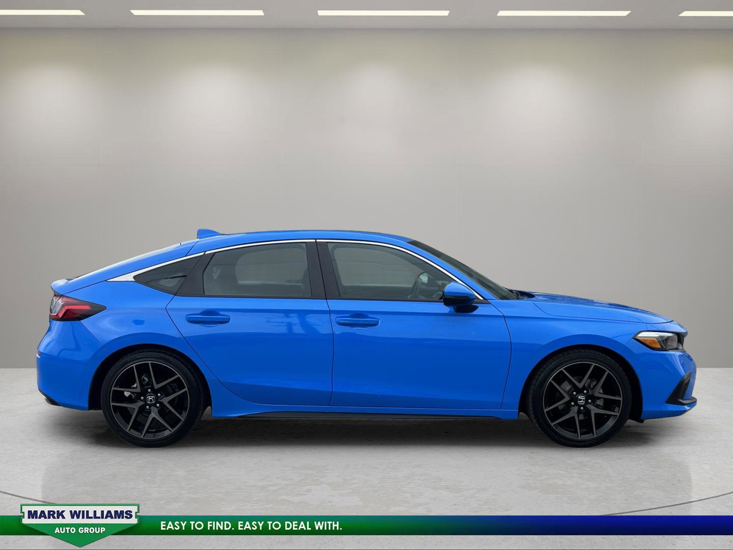 Used 2024 Honda Civic Sport Touring image 2