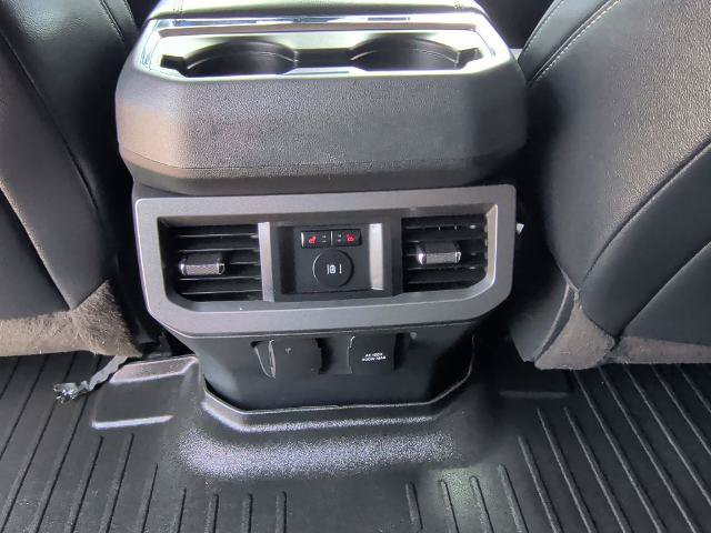 Certified 2023 Ford F450 Lariat w/ Lariat Ultimate Package AWD/4WD image 13