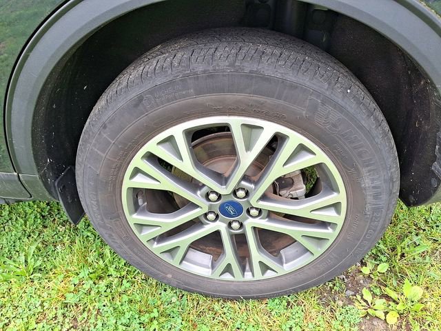 Certified 2022 Ford Escape SEL AWD/4WD image 6