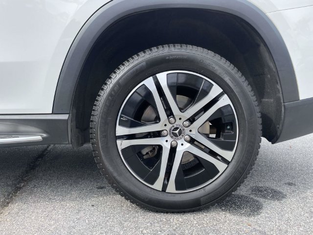 Used 2020 Acura TLX w/ Technology Package FWD image 9