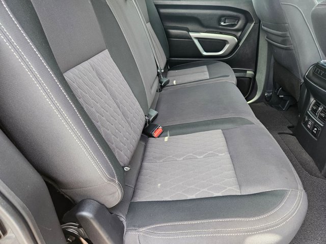 Used 2021 Nissan Titan SV w/ SV Convenience Package image 20