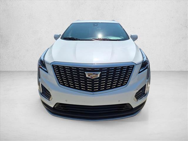 Used 2023 Cadillac XT5 Premium Luxury AWD/4WD image 2