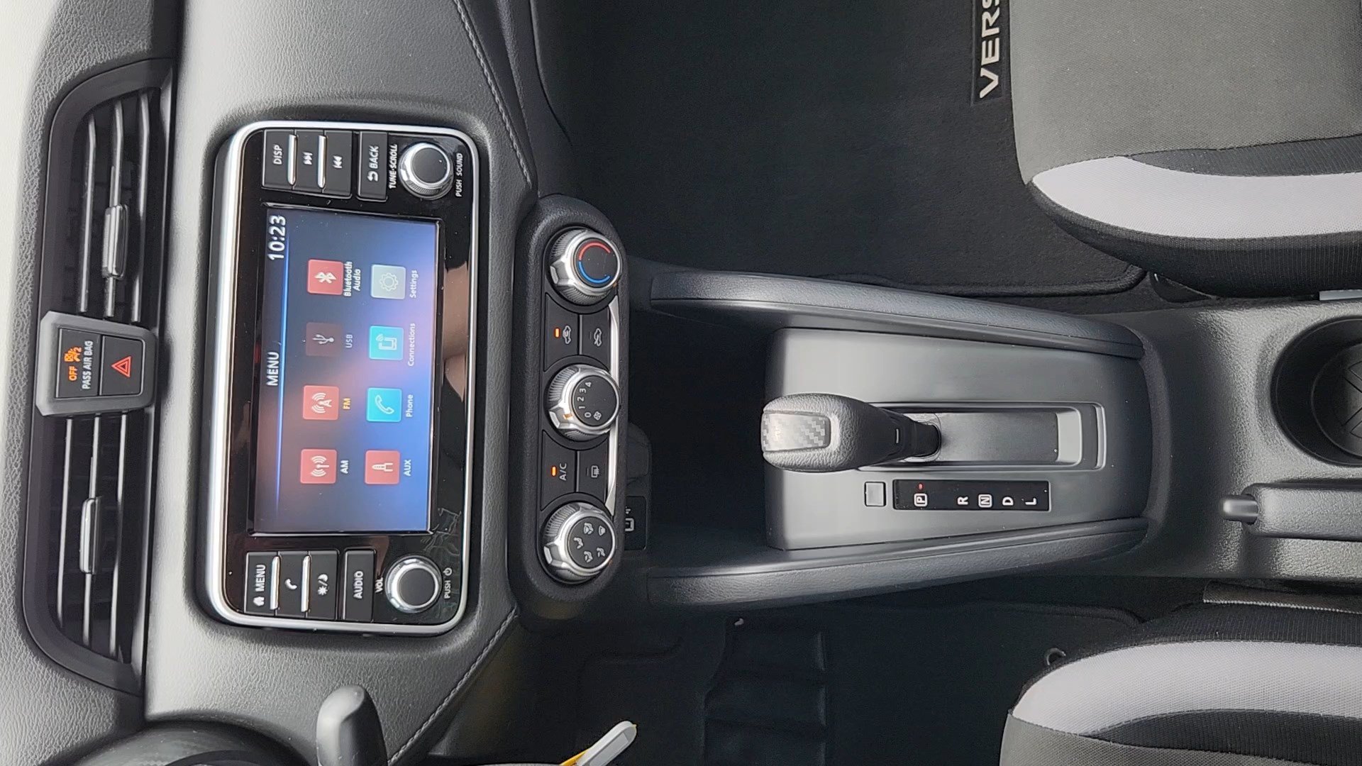 Used 2025 Nissan Versa S w/ Trunk Package FWD image 15