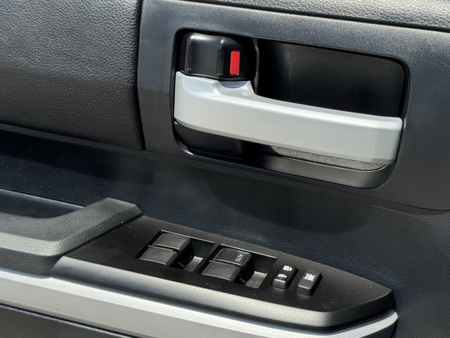 Used 2019 Toyota Tundra SR5 AWD/4WD image 25