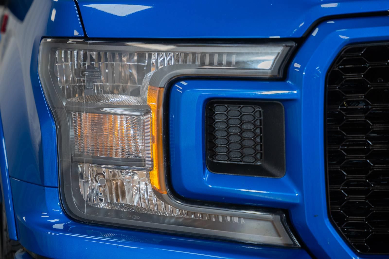 Certified 2019 Ford F150 XLT w/ Equipment Group 302A Luxury AWD/4WD image 11