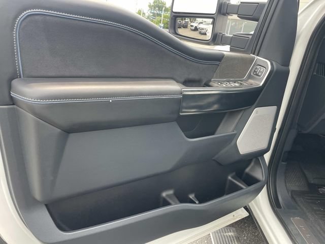 Certified 2025 Ford F350 Platinum AWD/4WD image 17