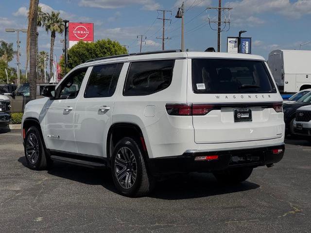 Used 2024 Jeep Wagoneer Series II w/ Flexible Seating Group RWD image 6