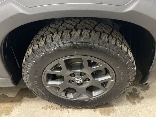 Used 2023 Honda Pilot TrailSport image 5