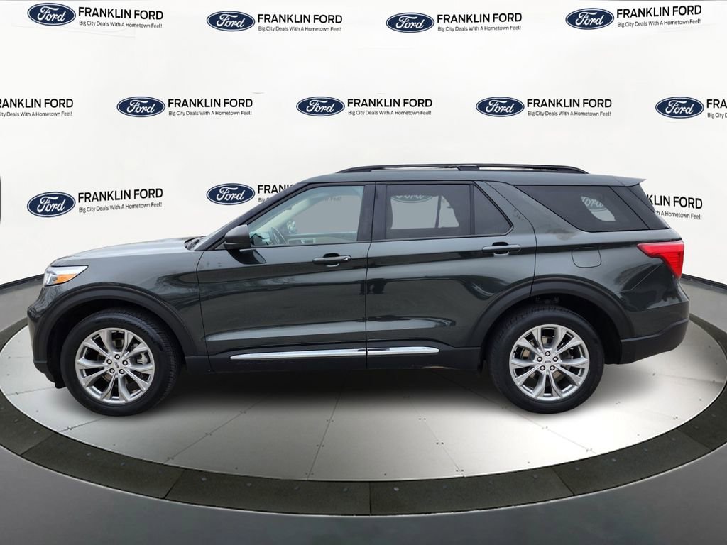 Certified 2023 Ford Explorer XLT w/ Equipment Group 202A AWD/4WD image 2