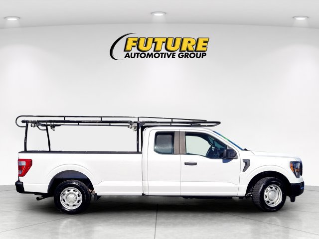 Certified 2023 Ford F150 XL RWD image 3