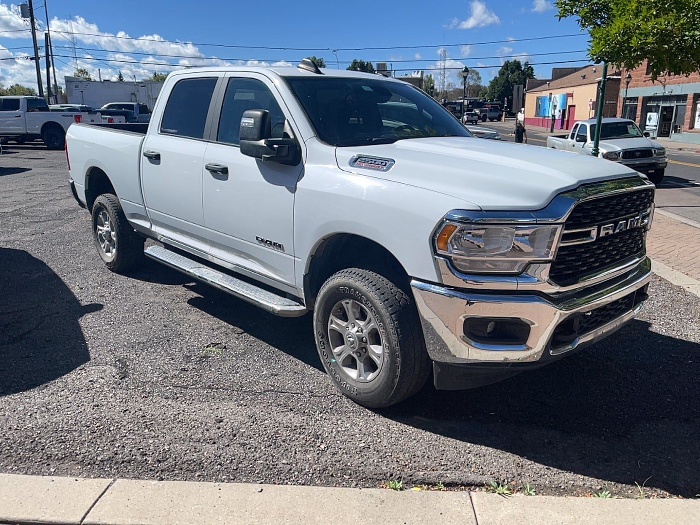 Used 2024 RAM 2500 Big Horn AWD/4WD image 2