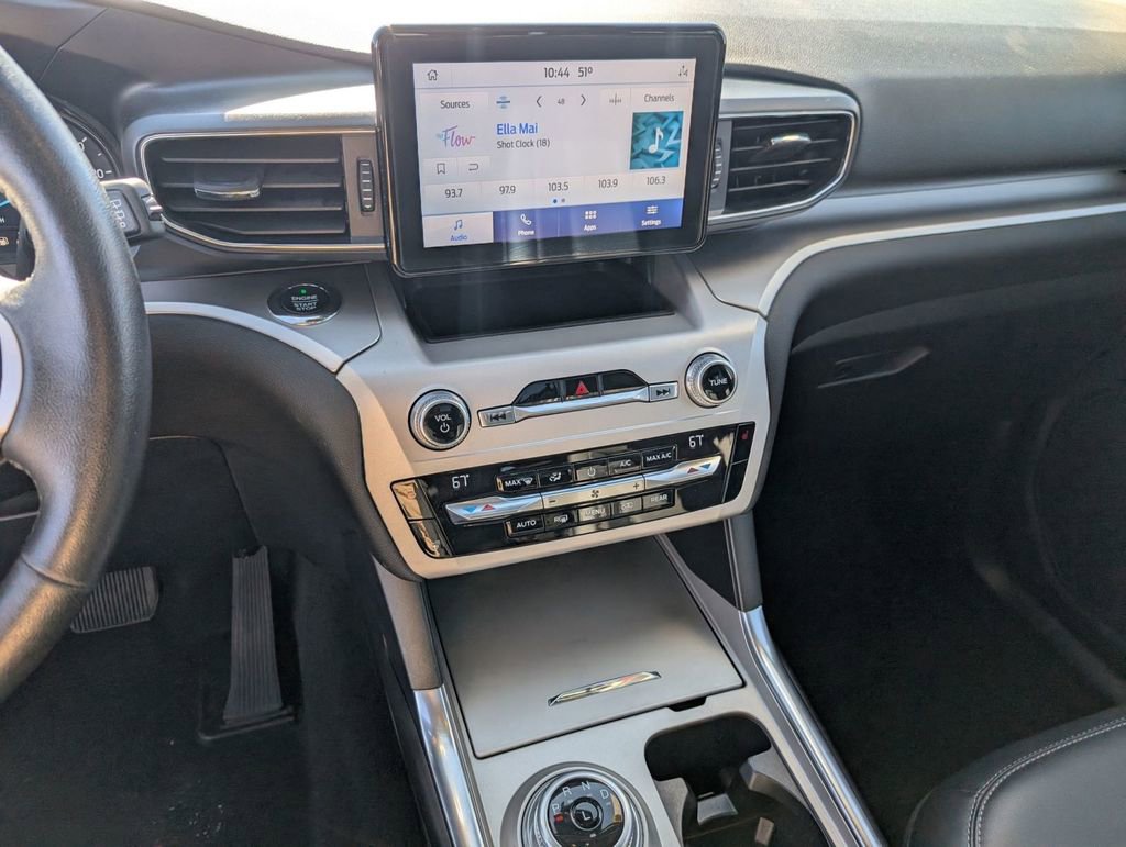 Certified 2021 Ford Explorer XLT w/ Equipment Group 202A image 35