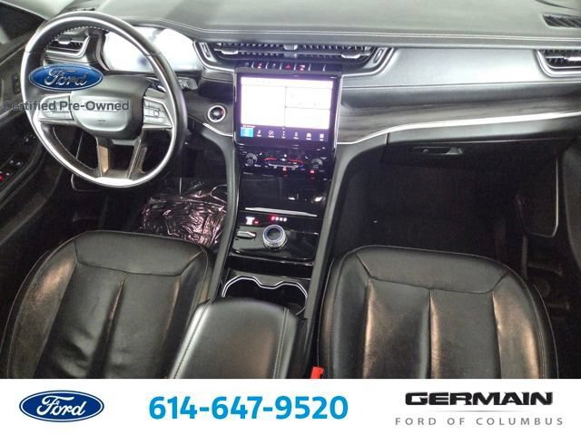 Used 2022 Jeep Grand Cherokee L Limited AWD/4WD image 32