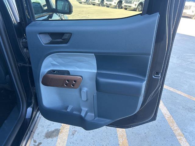 Certified 2022 Ford Maverick Lariat w/ Lariat Luxury Package image 12