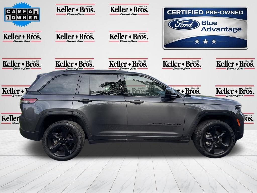 Used 2025 Jeep Grand Cherokee Limited w/ Black Appearance Package AWD/4WD image 8