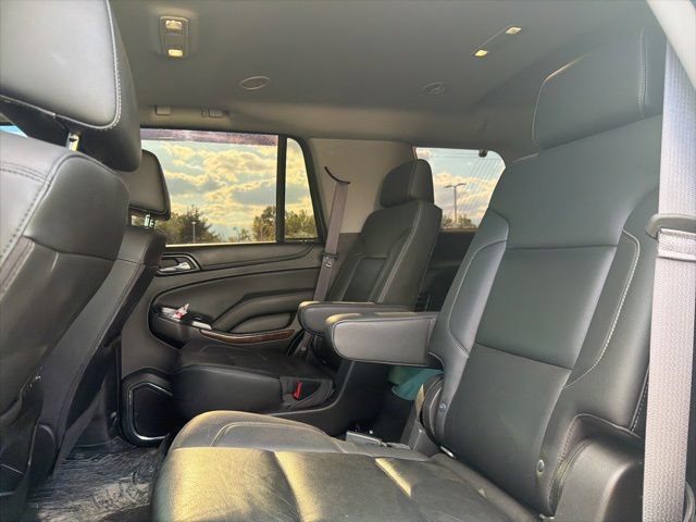Used 2017 Chevrolet Tahoe LT w/ Luxury Package AWD/4WD image 19