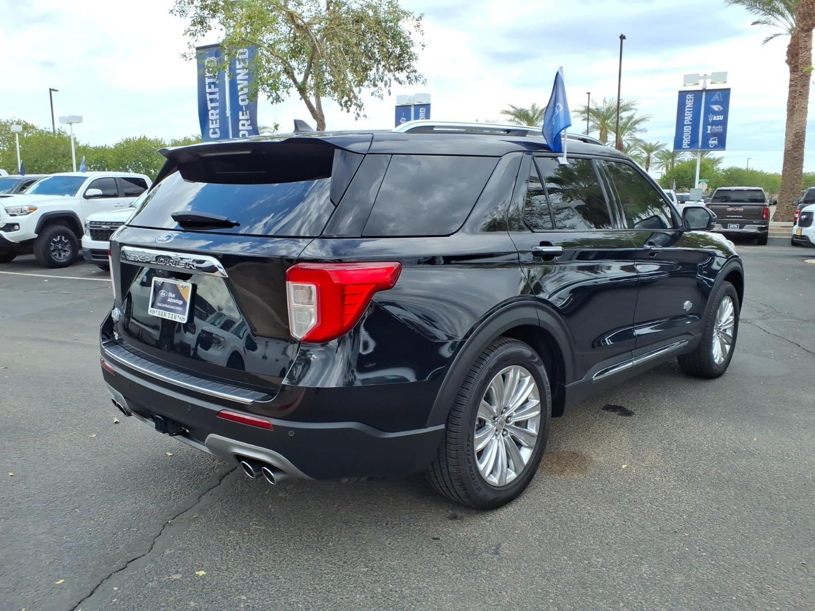Certified 2022 Ford Explorer King Ranch w/ Class IV Trailer Tow Package RWD image 4