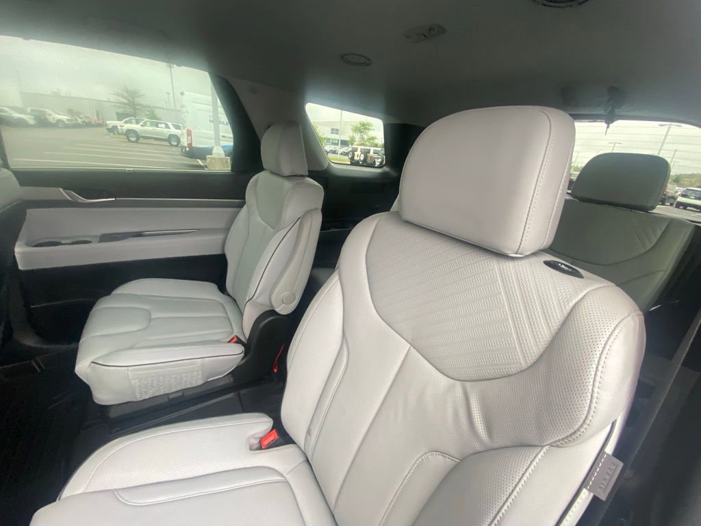 Used 2025 Hyundai Palisade SEL image 24