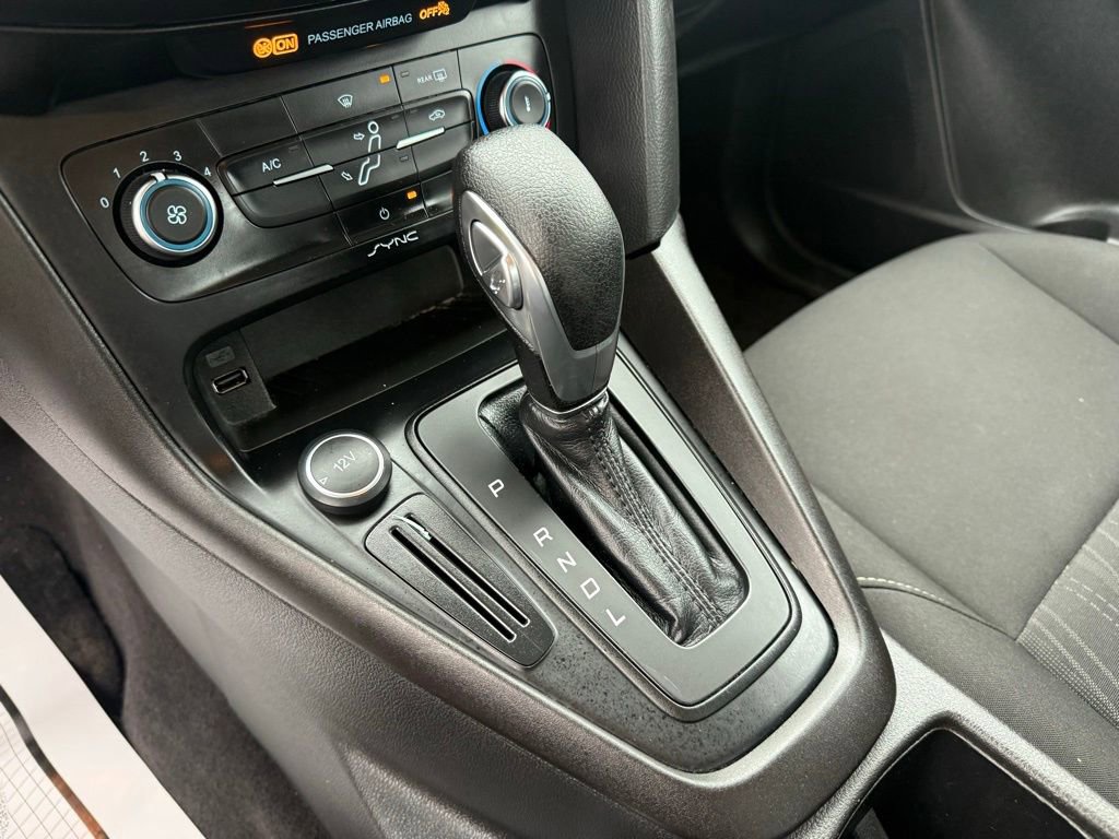 Certified 2018 Ford Focus SE image 22