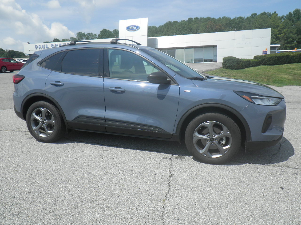 Certified 2025 Ford Escape ST-Line w/ Tech Pack #1 AWD/4WD image 8