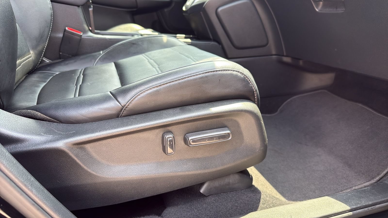 Used 2018 Honda CR-V EX-L image 24
