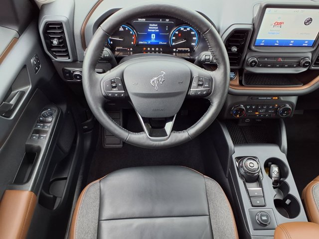 Certified 2023 Ford Bronco Sport Outer Banks AWD/4WD image 6