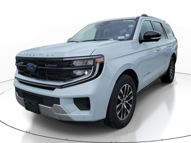 Certified 2025 Ford Expedition Platinum AWD/4WD image 4