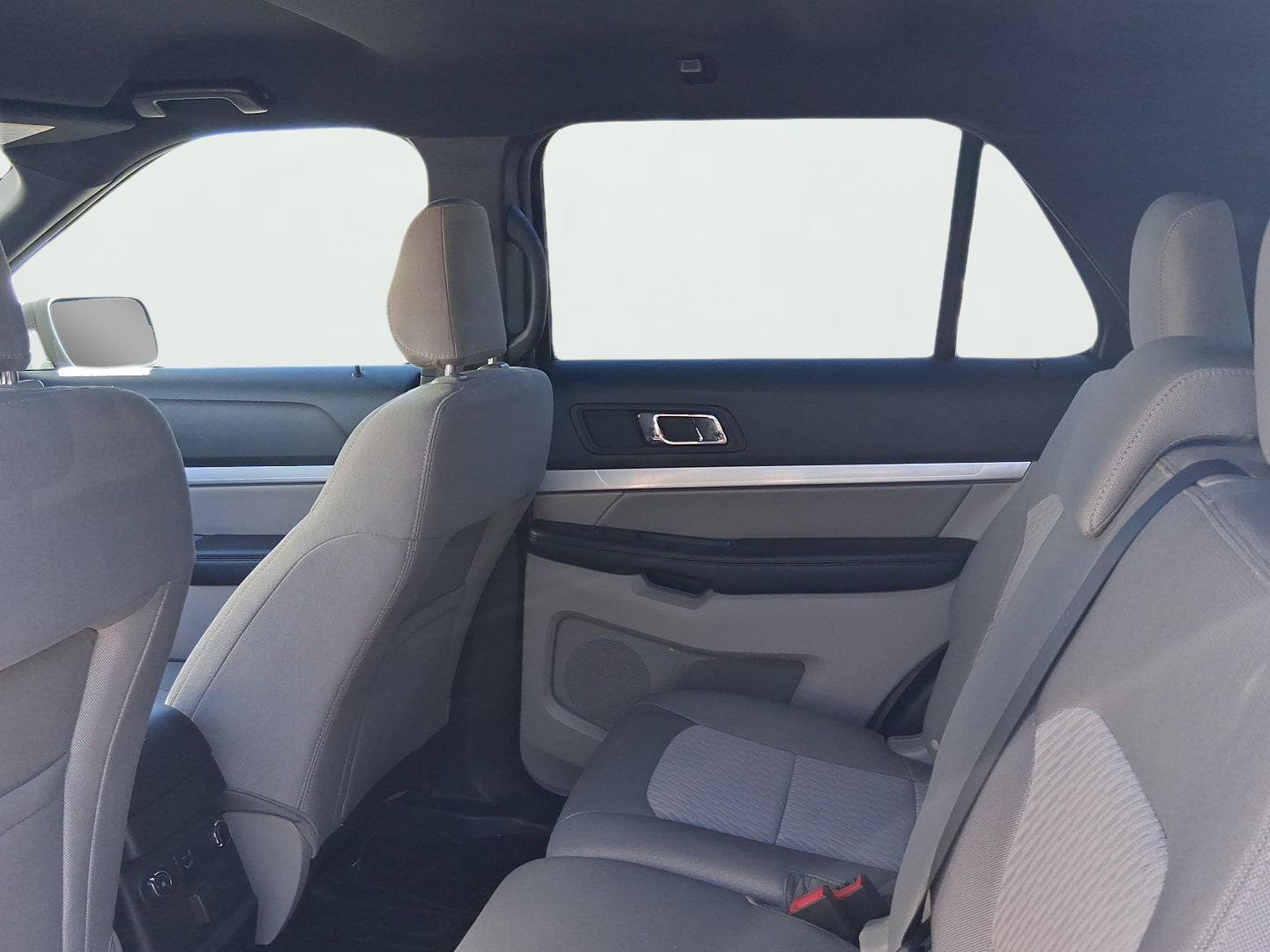 Certified 2019 Ford Explorer FWD image 23