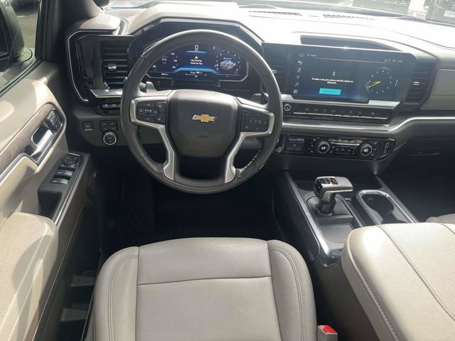 Used 2023 Chevrolet Silverado 1500 LTZ w/ LTZ Premium Package AWD/4WD image 17