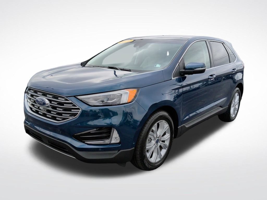 Certified 2020 Ford Edge Titanium w/ Equipment Group 301A AWD/4WD image 3