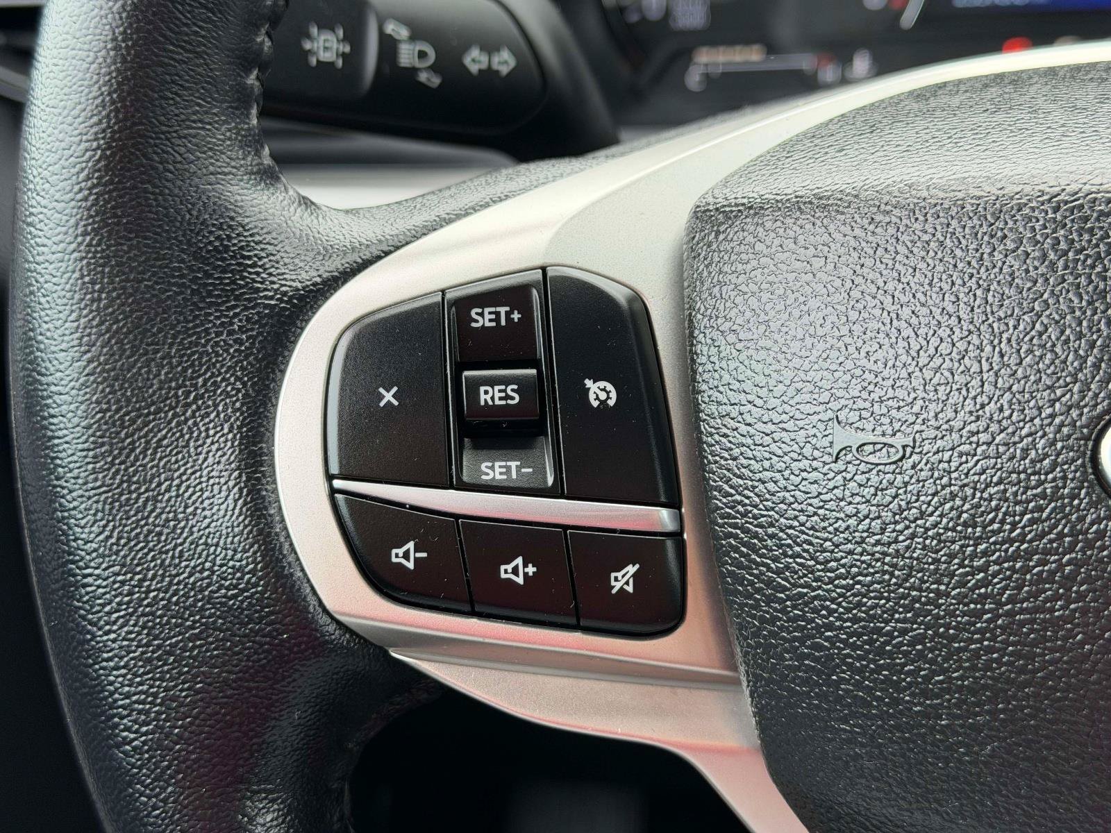 Certified 2023 Ford Explorer XLT AWD/4WD image 24