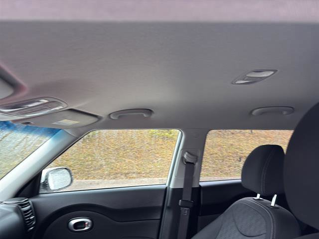 Used 2019 Kia Soul w/ Convenience Package image 15