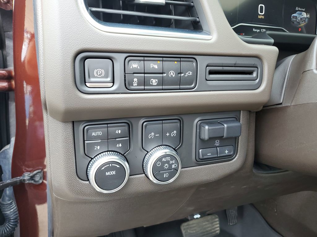 Used 2022 GMC Yukon SLT w/ SLT Luxury Package AWD/4WD image 22