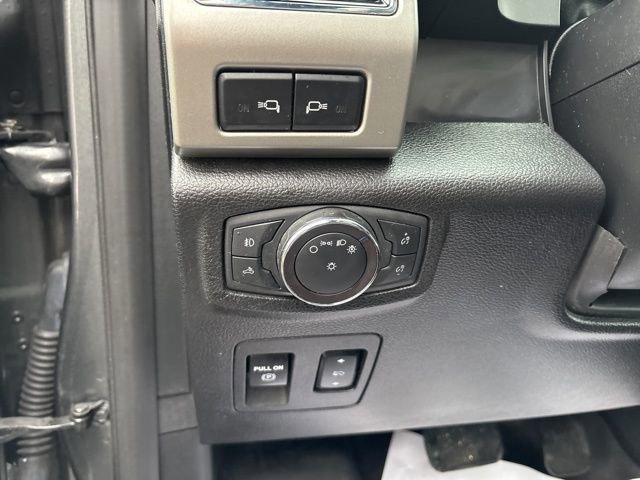 Certified 2019 Ford F150 Lariat w/ Equipment Group 502A Luxury image 18