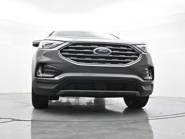 Certified 2022 Ford Edge Titanium AWD/4WD image 28