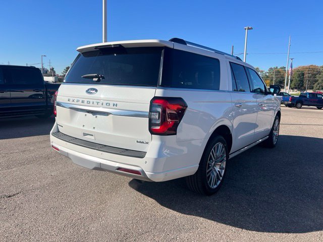 Certified 2024 Ford Expedition Max Platinum AWD/4WD image 4