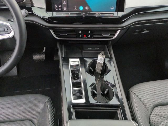 Used 2024 Volkswagen Atlas Cross Sport SE image 18