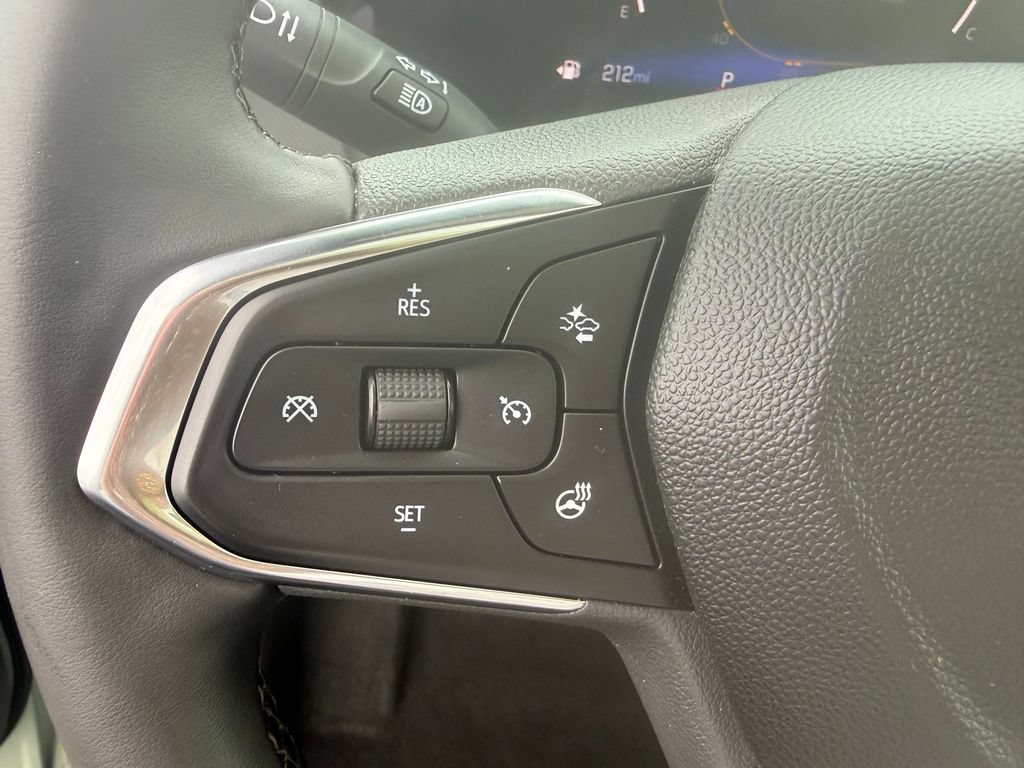Used 2025 Chevrolet TrailBlazer ACTIV w/ Convenience Package FWD image 23