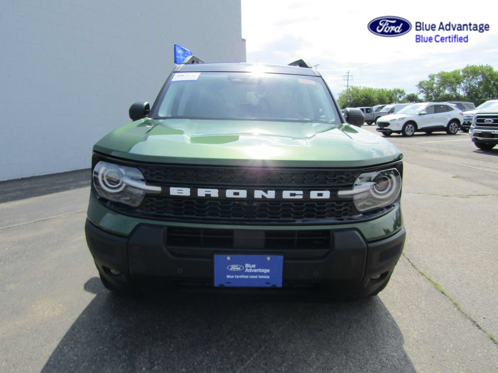 Certified 2025 Ford Bronco Sport Outer Banks w/ Outer Banks Tech Package+ AWD/4WD image 11