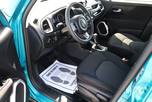Used 2020 Jeep Renegade Sport w/ Sport Appearance Group AWD/4WD image 9