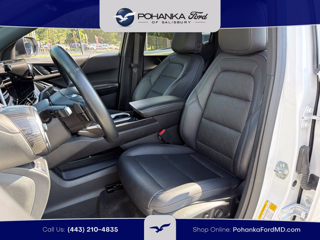 Used 2025 Chevrolet Equinox LT w/ Convenience Package II FWD image 17