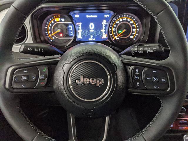 Used 2026 Jeep Wrangler Sport AWD/4WD image 12