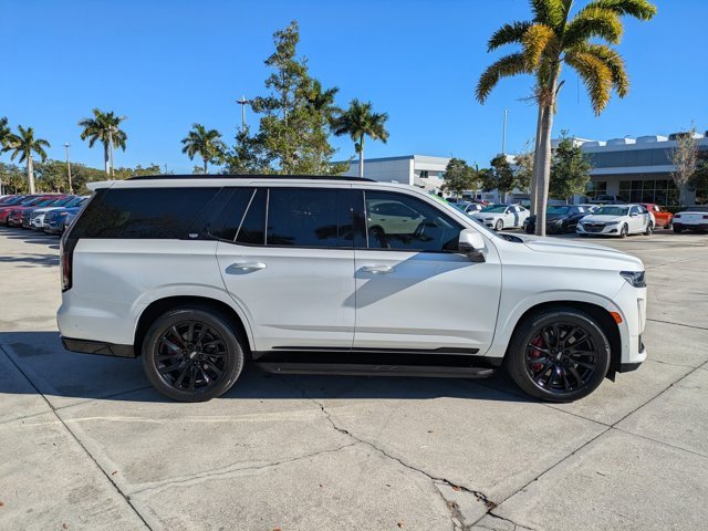 Used 2021 Cadillac Escalade Sport Platinum w/ Heavy-Duty Trailer Package image 3